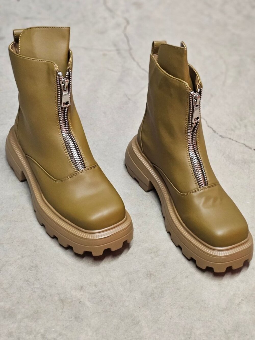Chunky Sole Olive Green Leather Ankle Boots With Front Zipper And Lug Outsole Fo